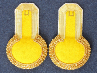 Officers Eupalets 3rd grenadiers division, yellow, gold, white pipped. Replica