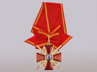 Cross of Order Of Saint Anna 3 Class with swords model 1915, Russia, Replica